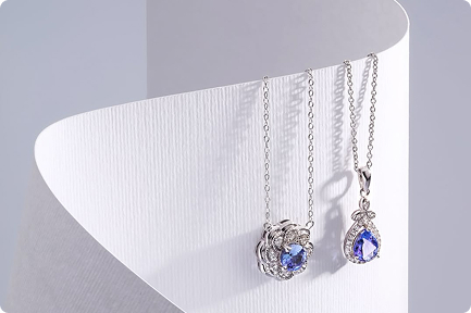 آسمان‌ گلد